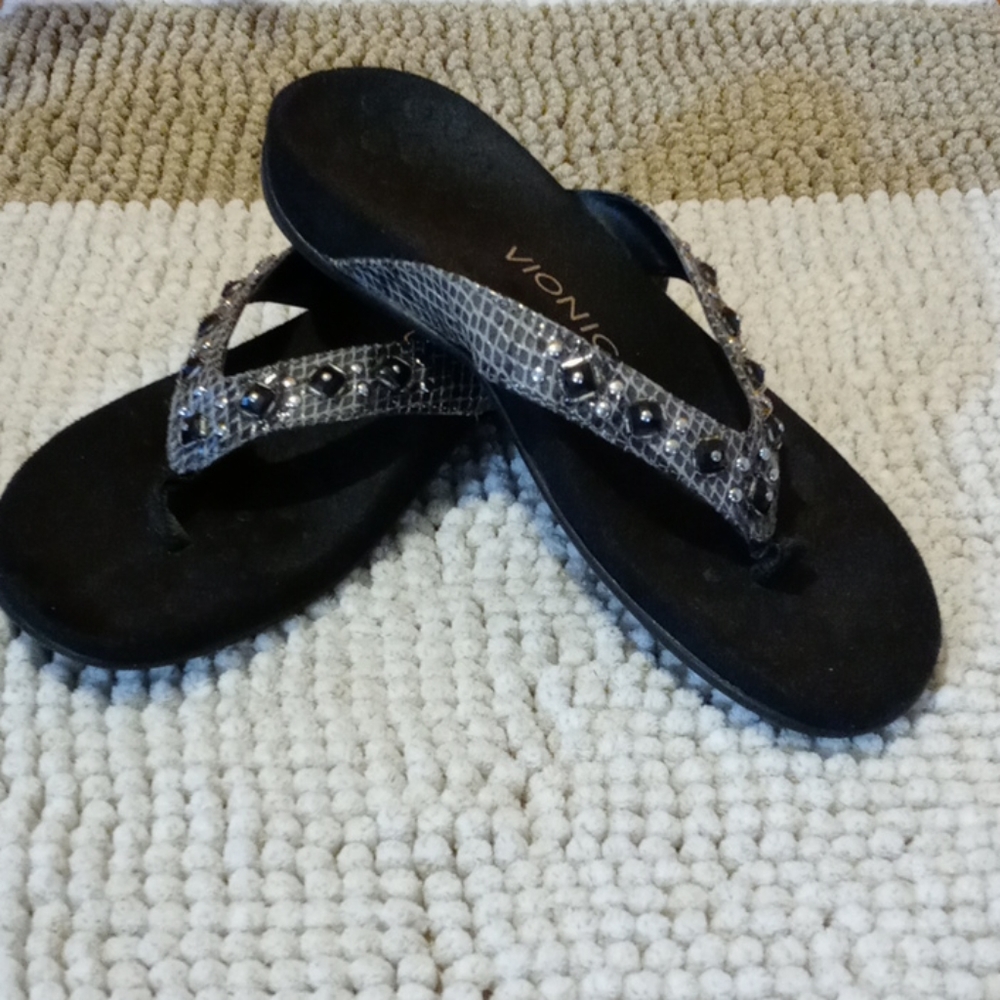 Vionic sandals.Verry good condition.